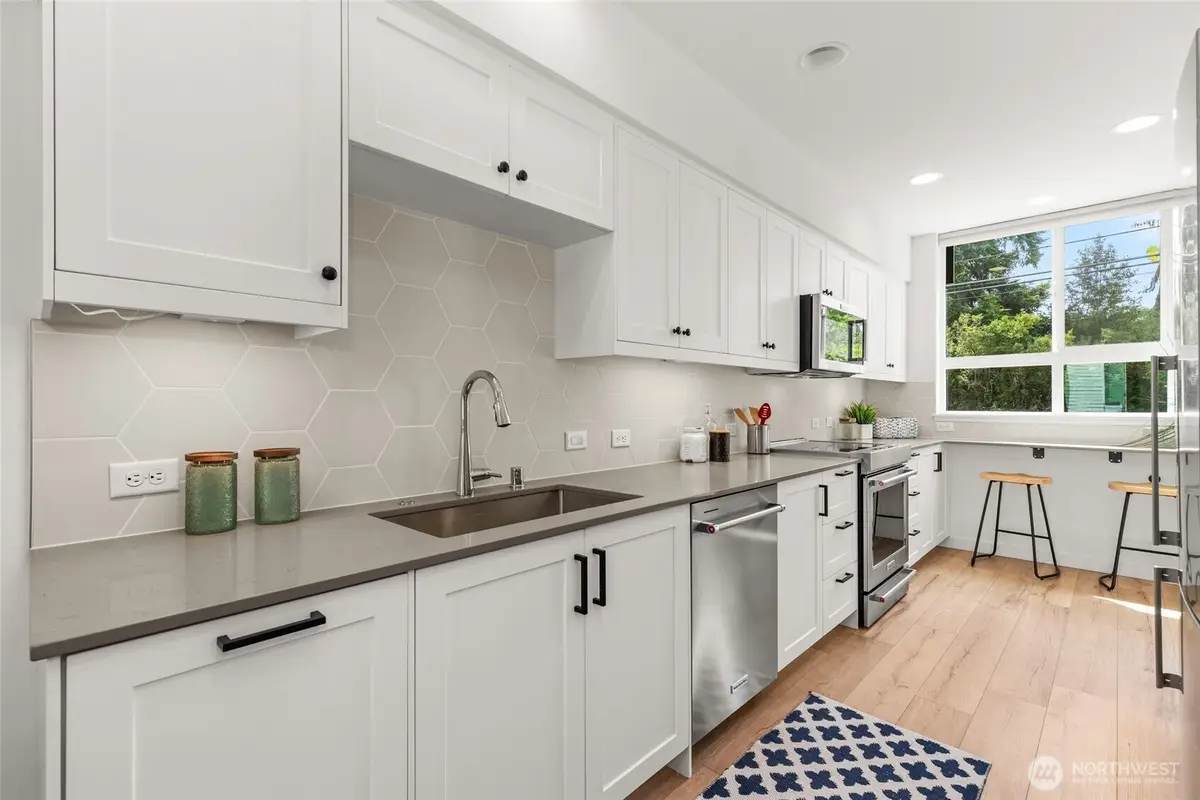 2106 NE 85th Street #E, Seattle, WA 98115 - #1