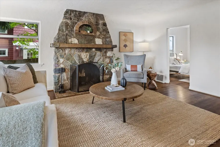 15 Fulton Street, Seattle, WA 98109 - #2