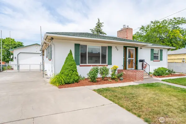 920 S Dahlia Drive, Moses Lake, WA 98837