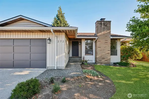 272 Prestwick Drive, Camano Island, WA 98282