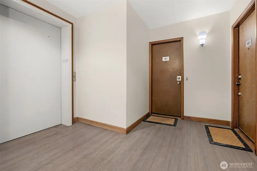 435 Summit Avenue E #402, Seattle, WA 98102 - #2