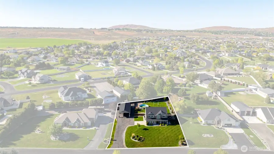 99206 E Ridgeview Drive, Kennewick, WA 99338 - #2