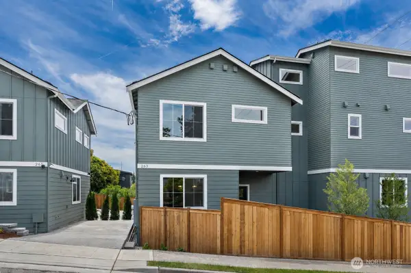 263 NW 42nd Street, Seattle, WA 98107