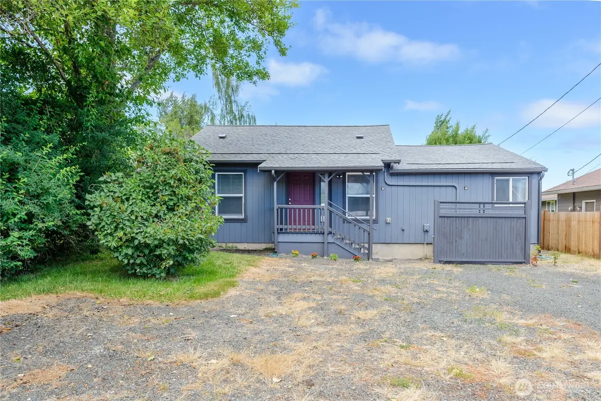 1031 W Glenwood Street, Port Angeles, WA 98363 - #1
