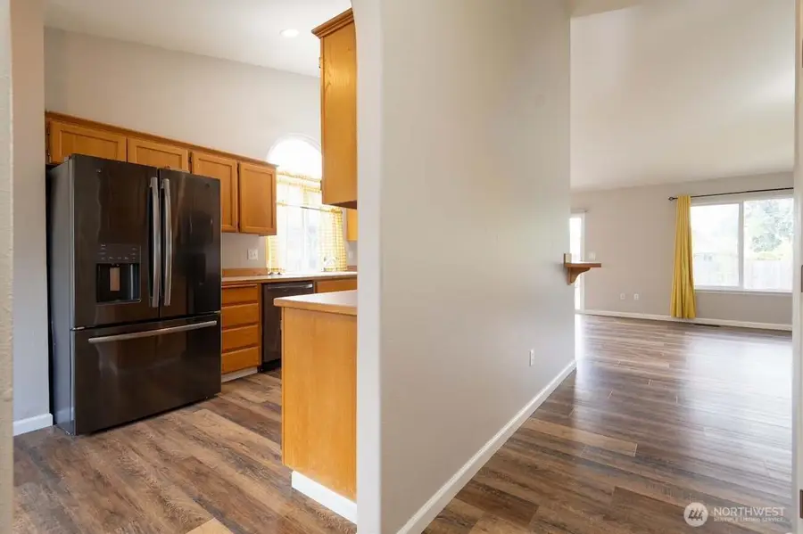 16520 10th Avenue Ct E, Spanaway, WA 98387 - #3
