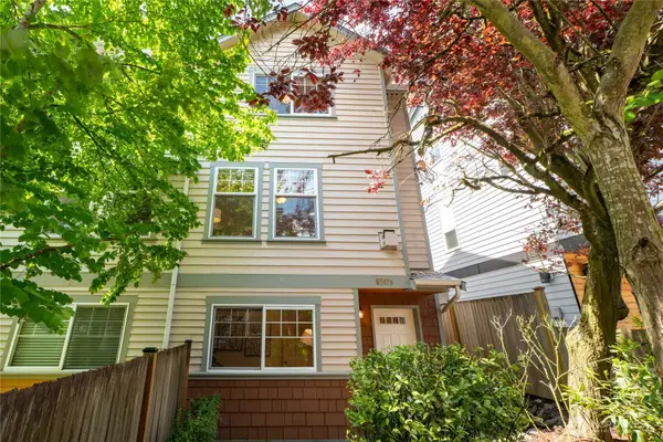 8517 Stone Avenue N #B, Seattle, WA 98103