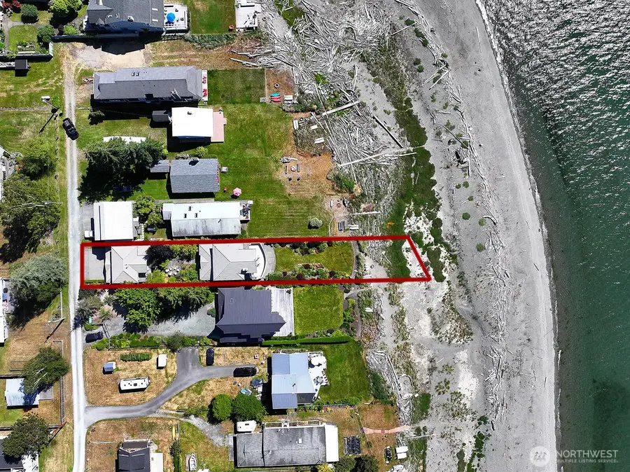 7532 Maxwelton Beach Lane, Clinton, WA 98236 - #2
