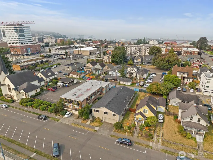 2516 Rockefeller Avenue #A, B, Everett, WA 98201 - #2
