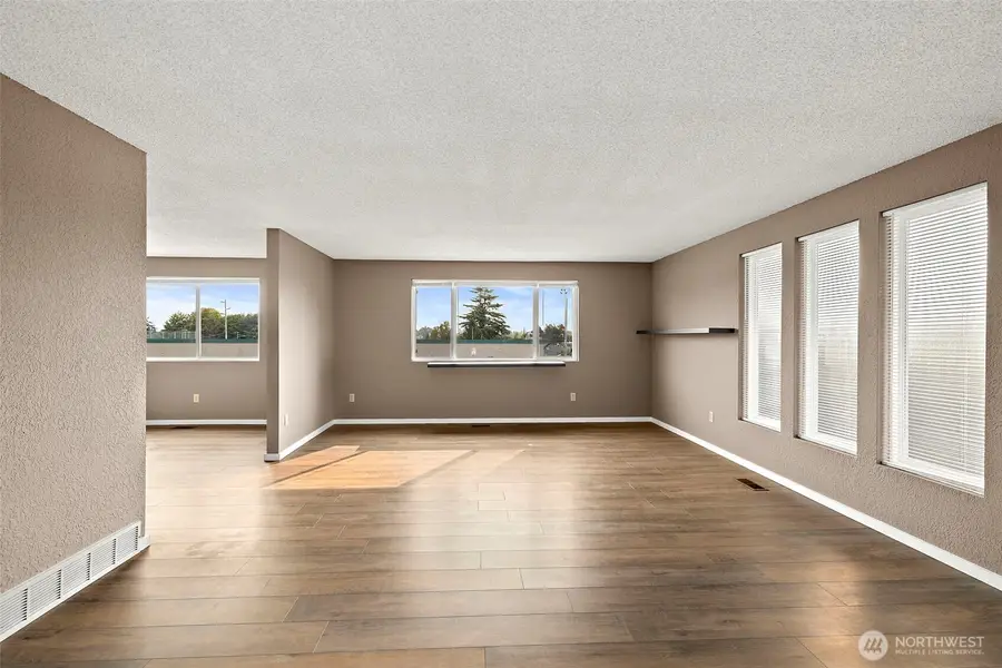 2516 Rockefeller Avenue #A, B, Everett, WA 98201 - #3