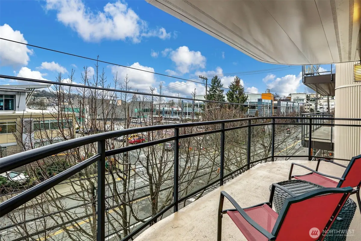 1550 Eastlake Avenue E #203, Seattle, WA 98102 - #1