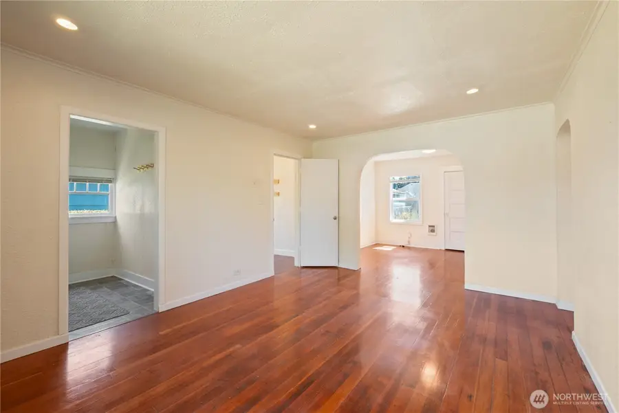 608 16th Avenue, Longview, WA 98632 - #3