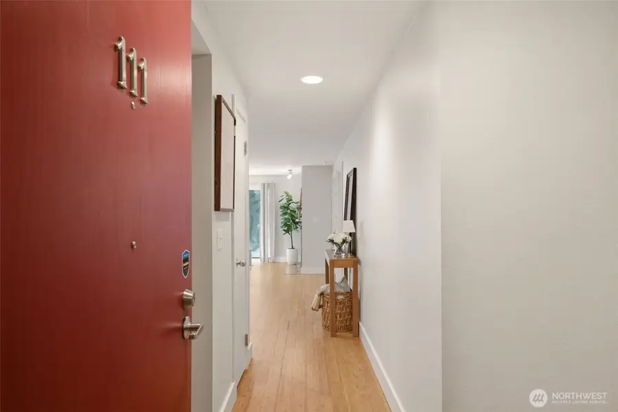7323 NE Sand Point Way #111, Seattle, WA 98115 - #2