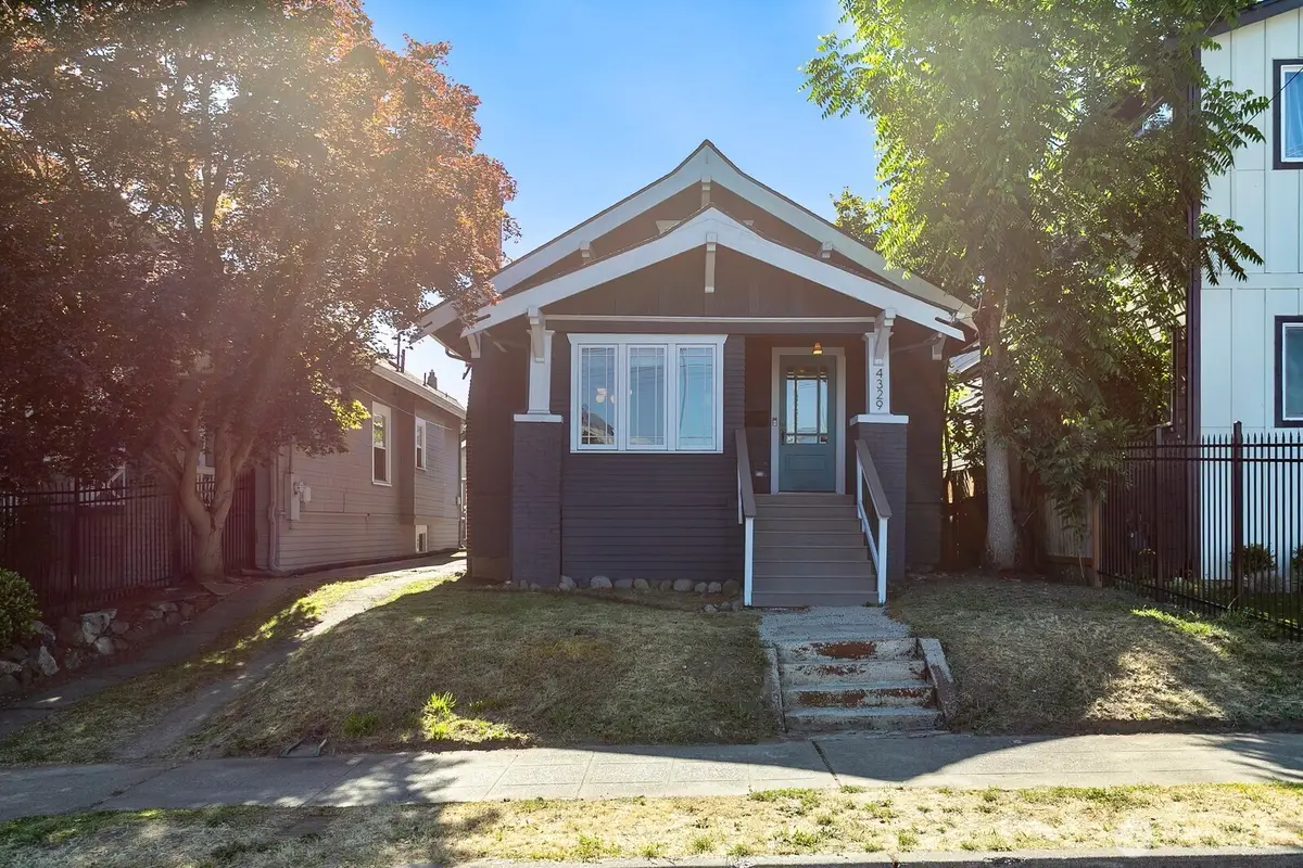 4329 5th Avenue Ne, Seattle, WA 98105 - #1