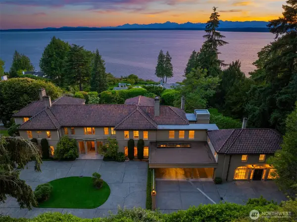 49 NW Cherry Loop, Shoreline, WA 98177