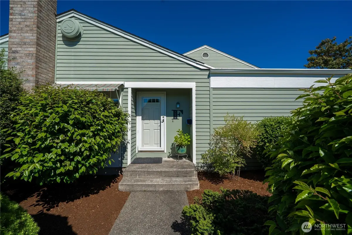 8650 Onyx Drive Sw #F, Lakewood, WA 98498 - #1