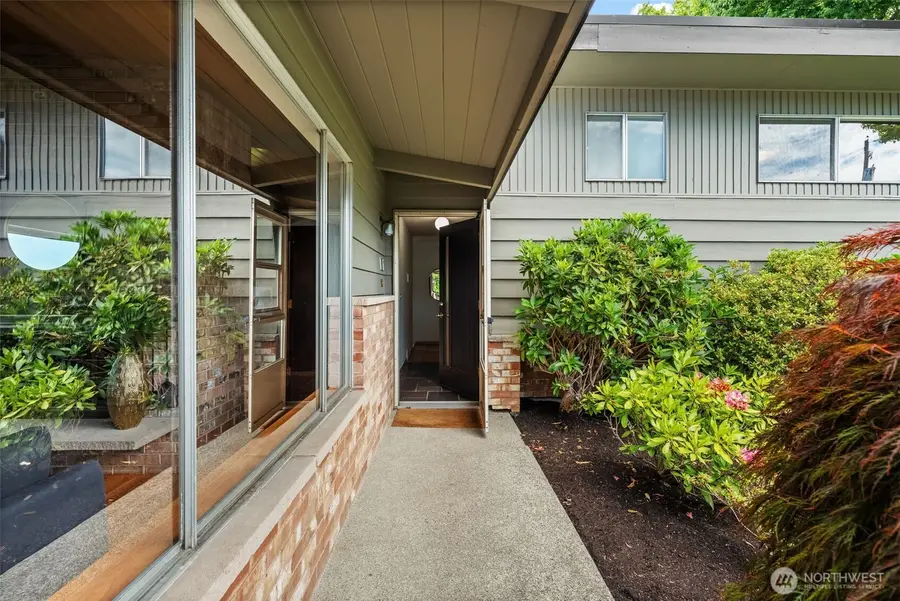 6901 N 18th Street, Tacoma, WA 98406 - #2