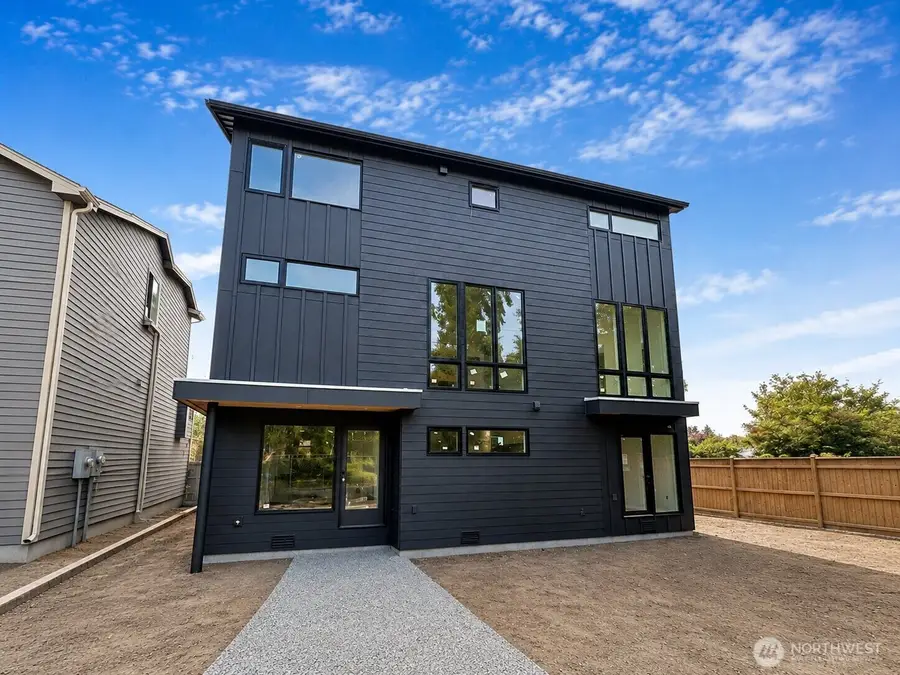 5301 49th Avenue Sw, Seattle, WA 98136 - #2