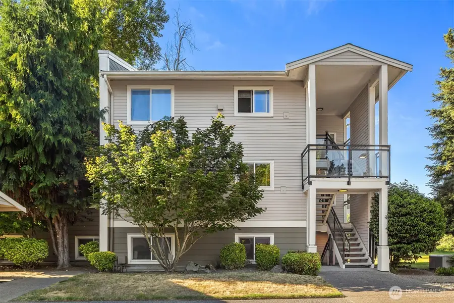 10822 E Riverside Drive #C203, Bothell, WA 98011 - #2