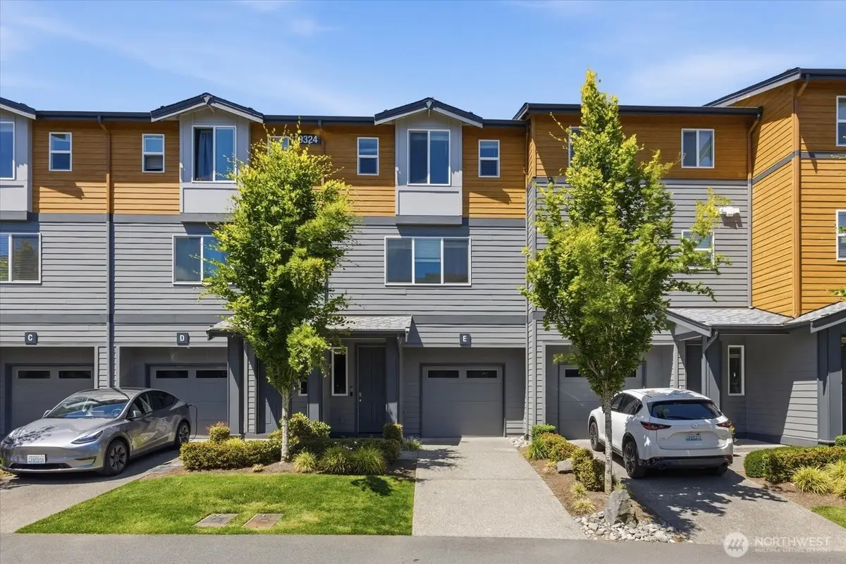 19324 35th Dr Se #E, Bothell, WA 98012 - #1
