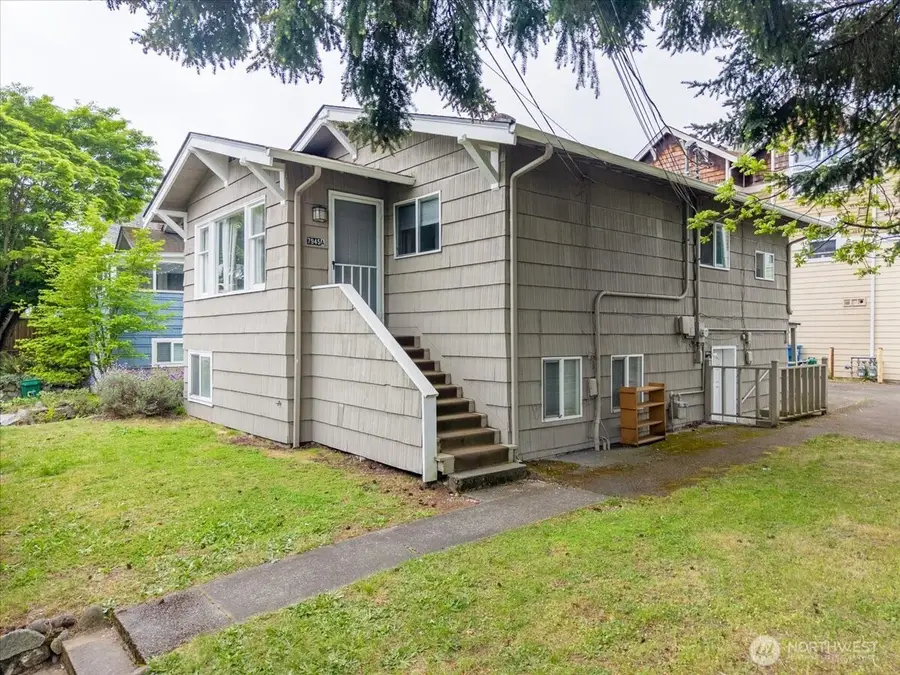 7945 9th Avenue Sw, Seattle, WA 98106 - #2