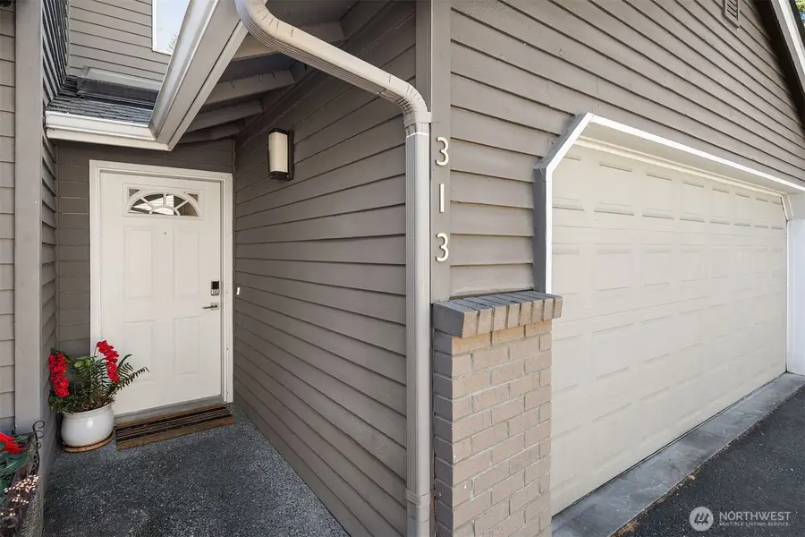313 7th Avenue S #6, Kirkland, WA 98033 - #2