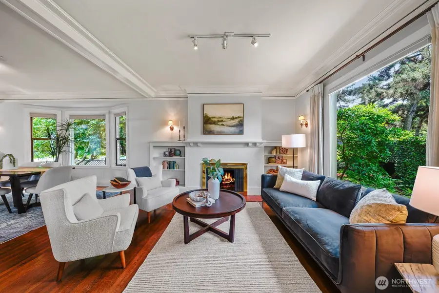 2202 Federal Avenue East, Seattle, WA 98102 - #2