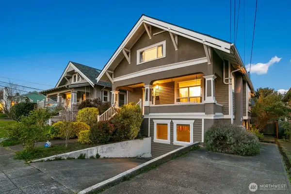3936 Woodland Park Avenue N, Seattle, WA 98103