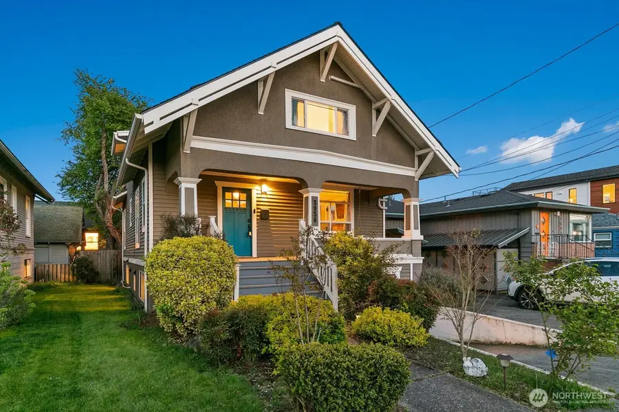 3936 Woodland Park Avenue N, Seattle, WA 98103 - #2