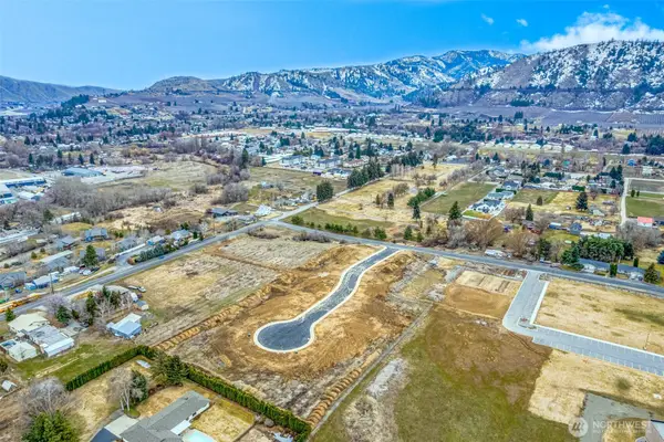 143 Fruitful Pl #10, Cashmere, WA 98815