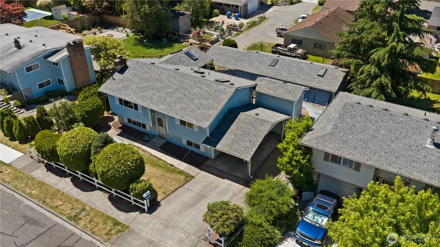 502 Kincaid Avenue, Sumner, WA 98390 - #3