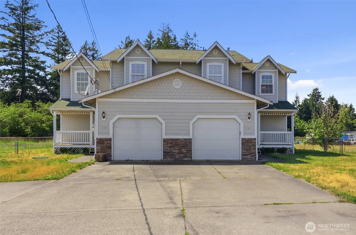 735 Crystal Springs Road Nw, Yelm, WA 98597 - #1