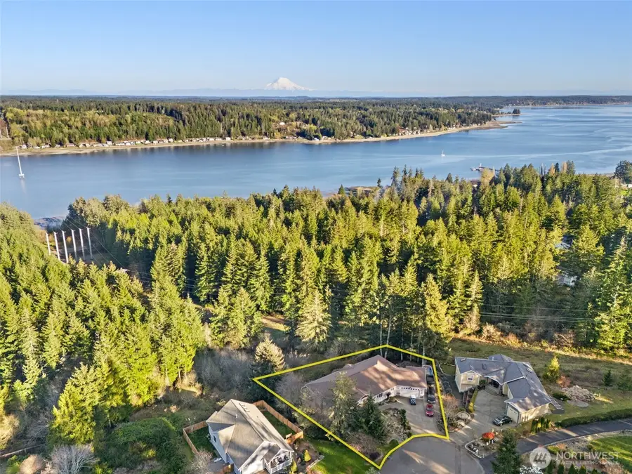 341 E Rainier Court, Allyn, WA 98524 - #3