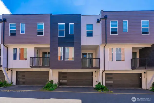 15612 8th Avenue Sw #104, Burien, WA 98166
