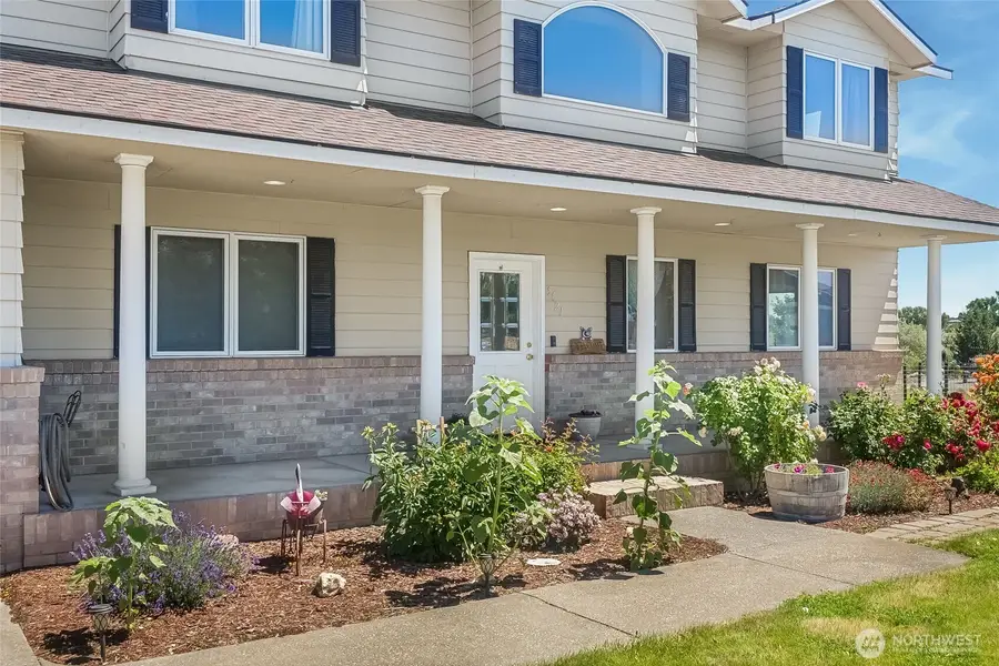 5621 Road J.4 Ne, Moses Lake, WA 98837 - #3