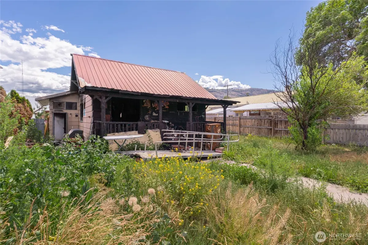 1019 Golden Street, Oroville, WA 98844 - #1