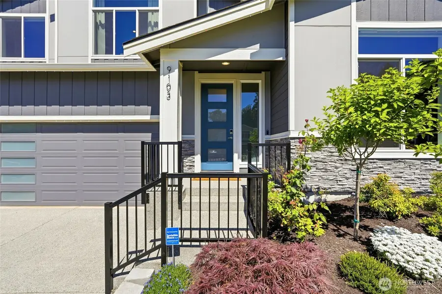 9103 196th Place Nw, Stanwood, WA 98292 - #3