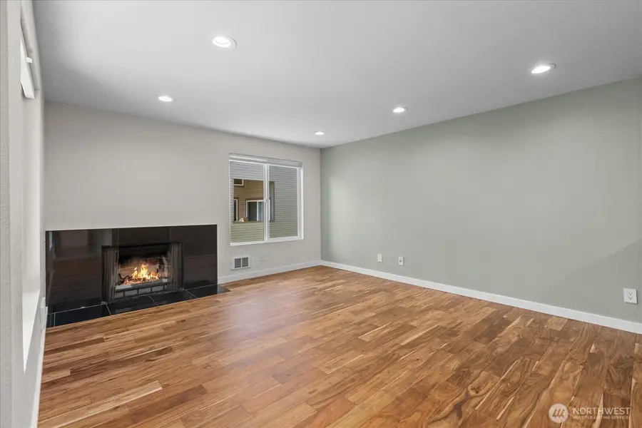 14636 45th St #C17, Bellevue, WA 98007 - #3