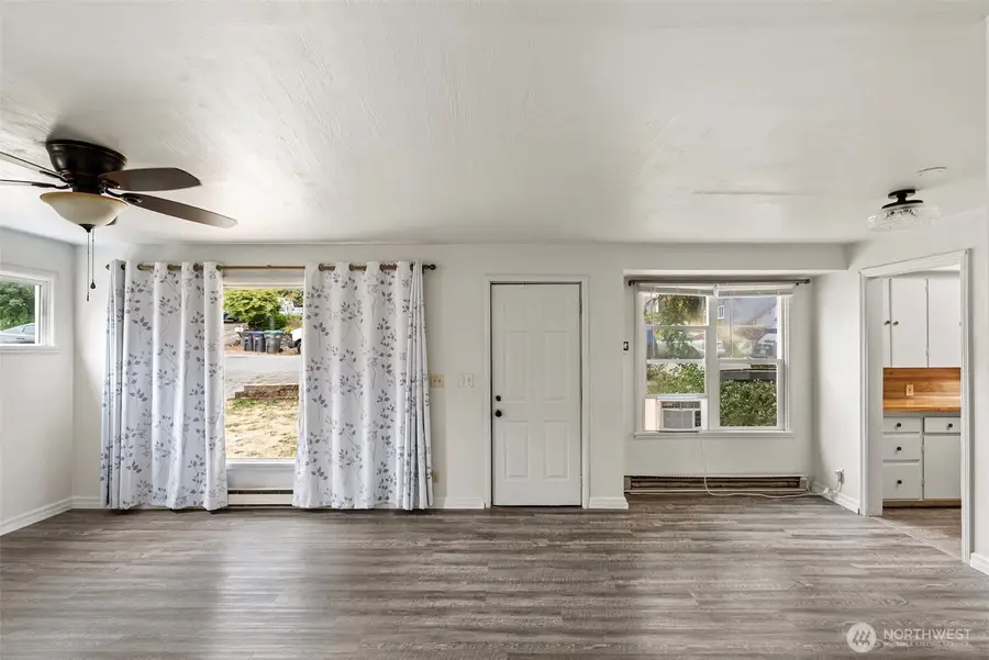 1948 N Callow Avenue, Bremerton, WA 98312 - #2