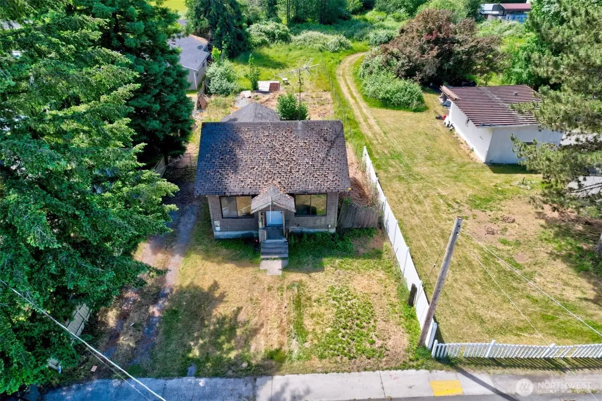 312 E Pioneer Street, Granite Falls, WA 98252 - #1