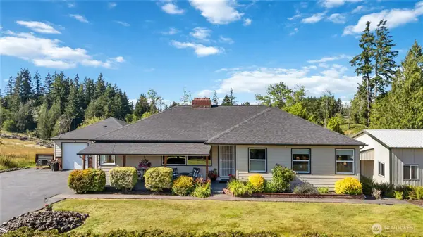 1921 Mt Brynion Road, Kelso, WA 98626
