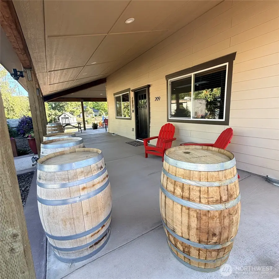 209 S B Street, Prescott, WA 99348 - #2