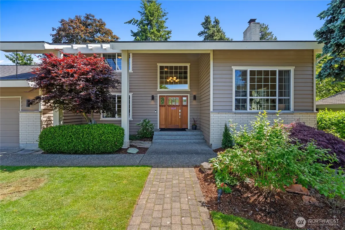 19218 91st Avenue Ne, Bothell, WA 98011 - #1
