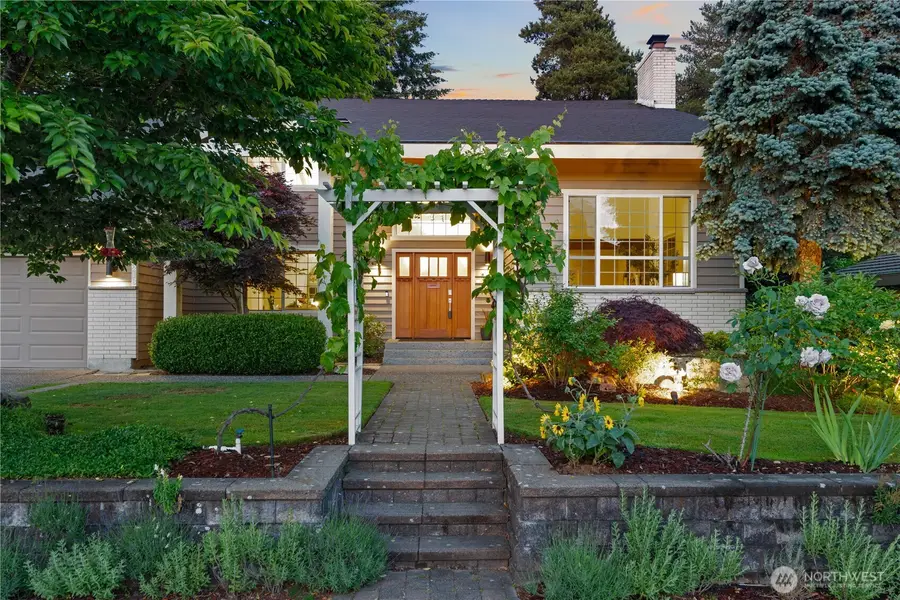 19218 91st Avenue Ne, Bothell, WA 98011 - #2