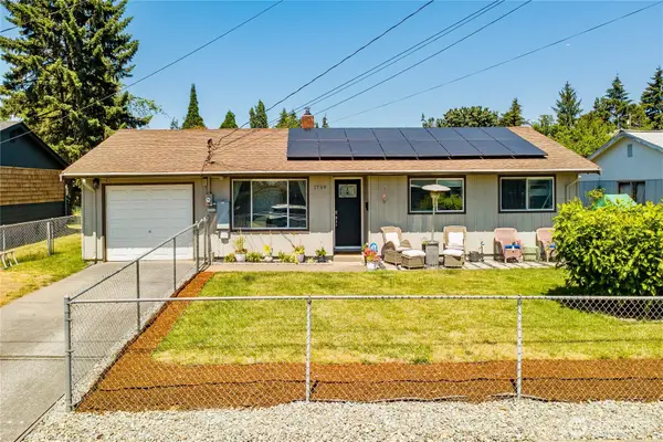 1759 S 43rd Street, Tacoma, WA 98418