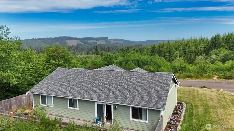 3214 Sanderling Drive, Hoquiam, WA 98550 - #3