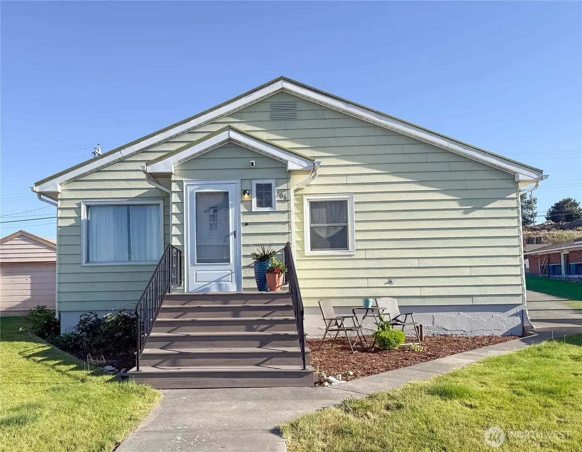 706 E 2nd Avenue, Odessa, WA 99159 - #1