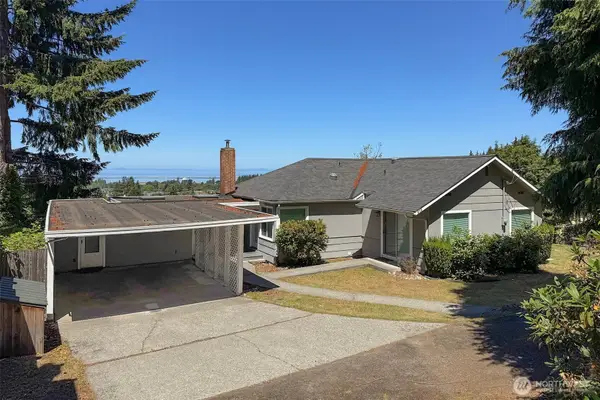 619 E Park Avenue, Port Angeles, WA 98362