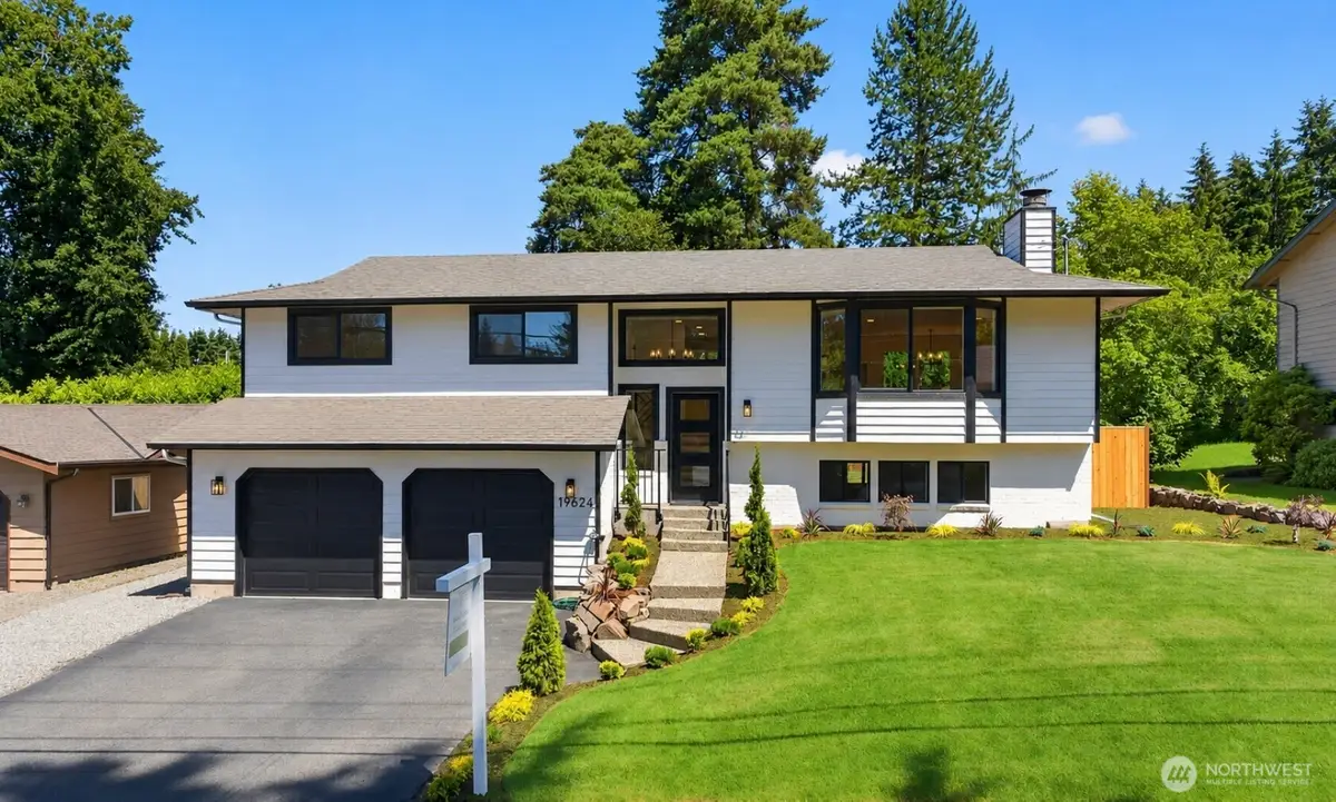 19624 62nd Avenue Ne, Kenmore, WA 98028 - #1
