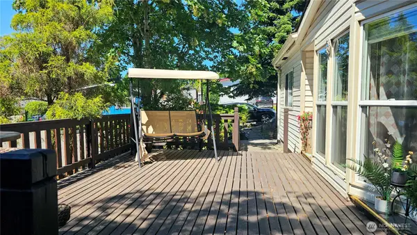2431 S 371st Street #20, Federal Way, WA 98003