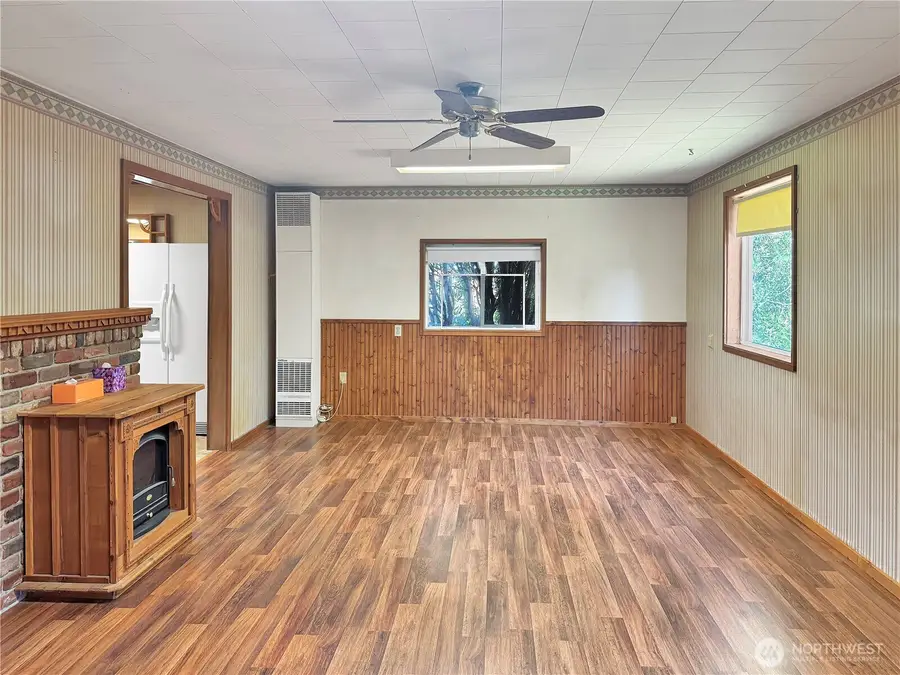 111 S 1st Street, Thorp, WA 98946 - #3
